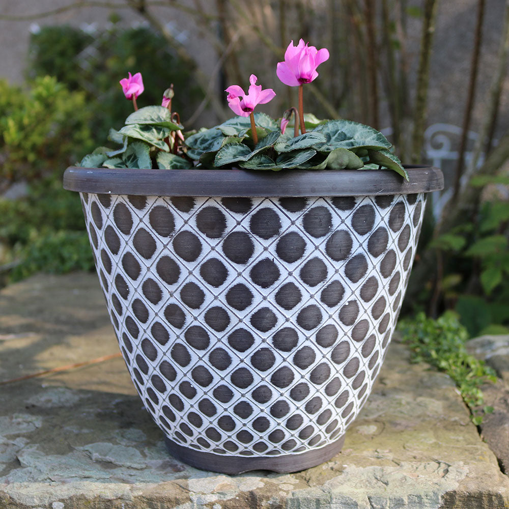 28cm Bell Quilt Recycled Chocolate/White Plant Pot Outdoor Pots