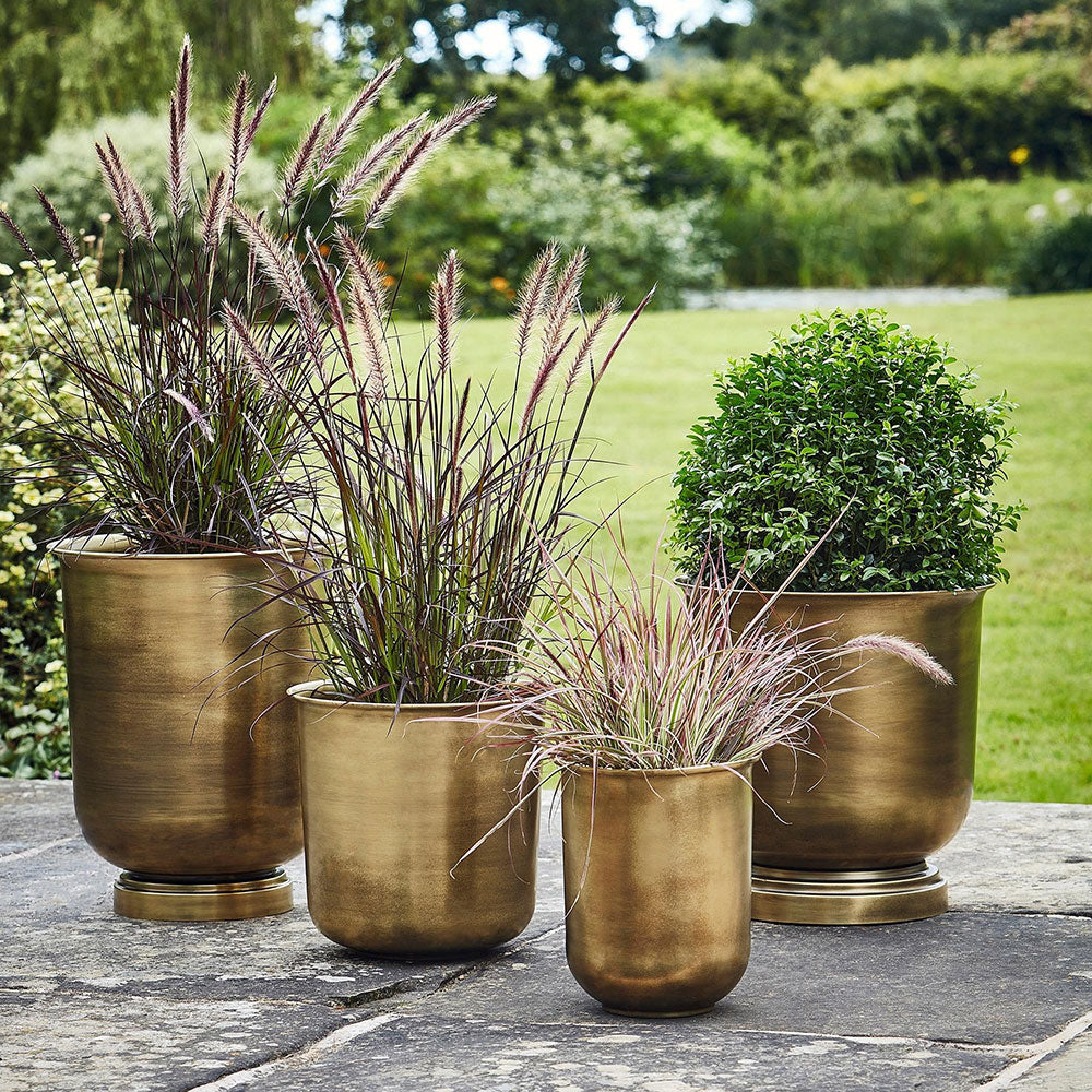 Outdoor Hampton Antique Brass Metal Urn 35cm Height 34cm Width Pots & Planters